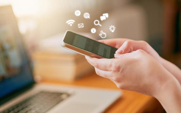 手機(jī)整夜充電可行嗎？有啥注意事項(xiàng)？這幾點(diǎn)要掌握